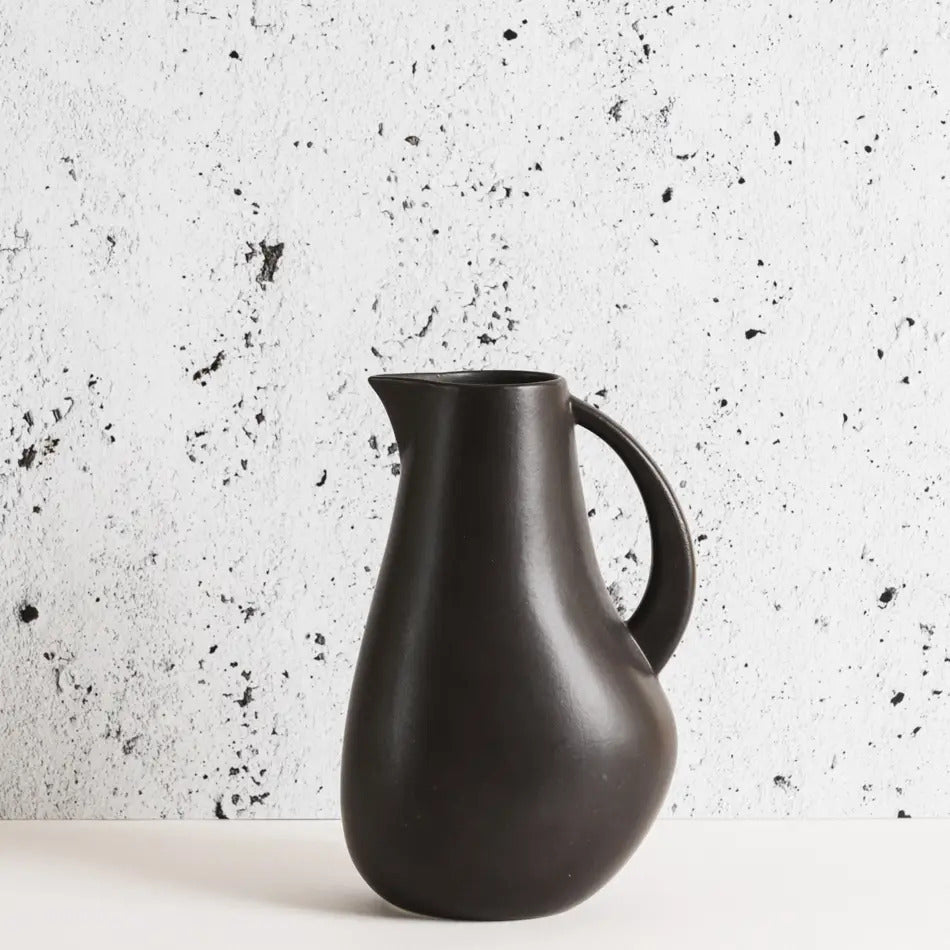 Kuduo Pitcher - Matte Black