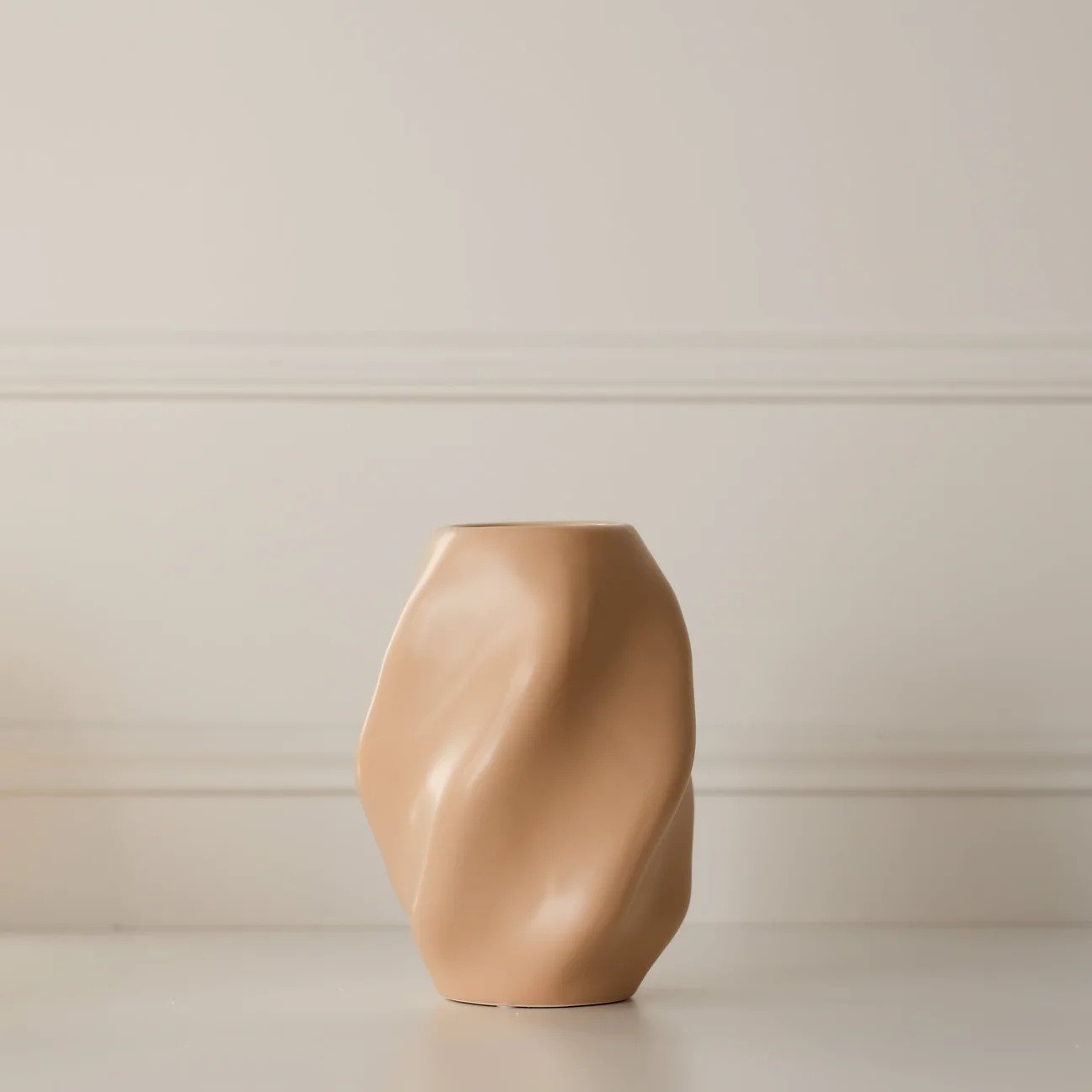 Modern Ceramic Vase - Nude