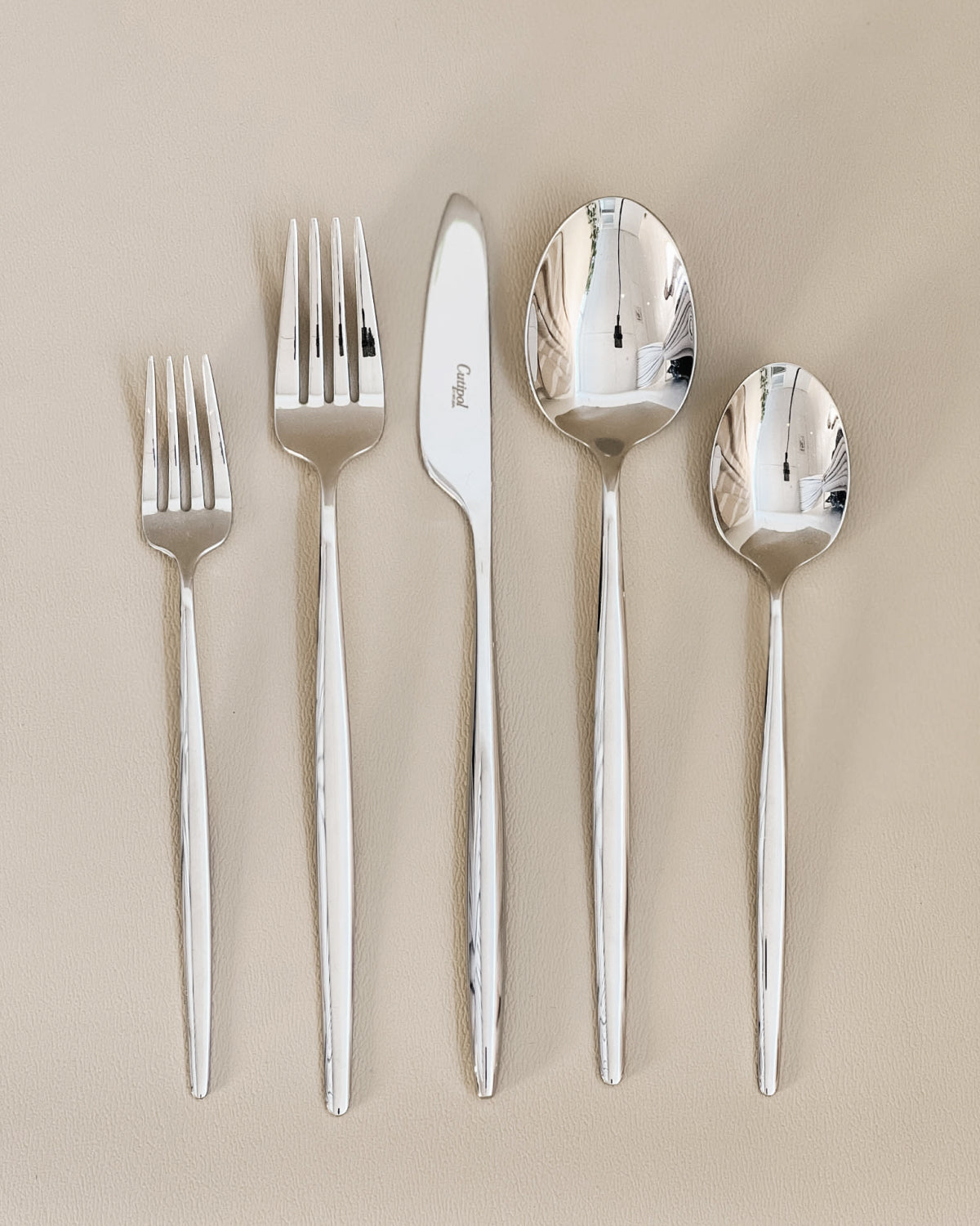 Solo 5-Piece Cutlery Set by Cutipol